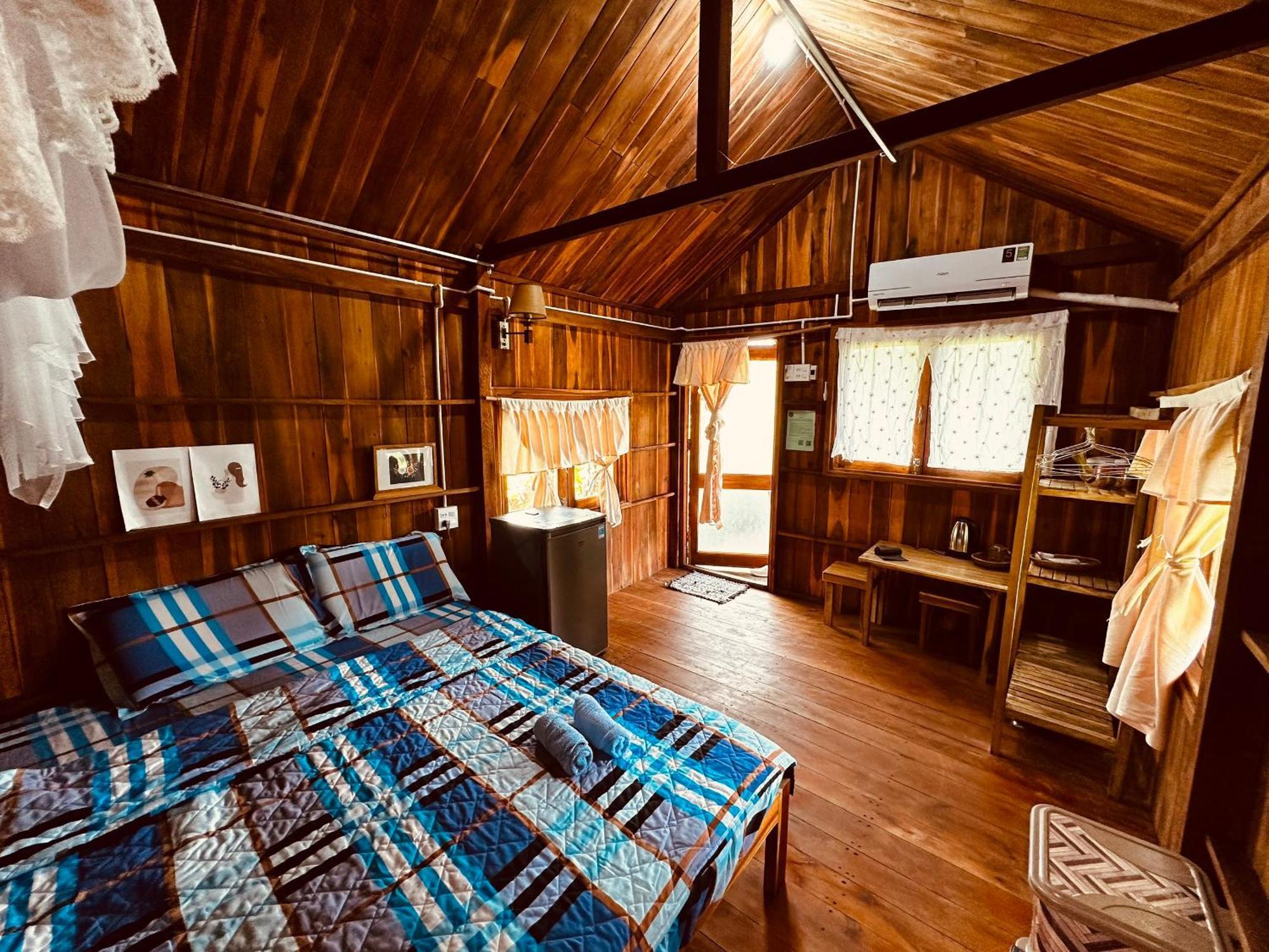 Bungalow - Farmstay Hoa Rừng U Minh Ca Mau Phòng bức ảnh